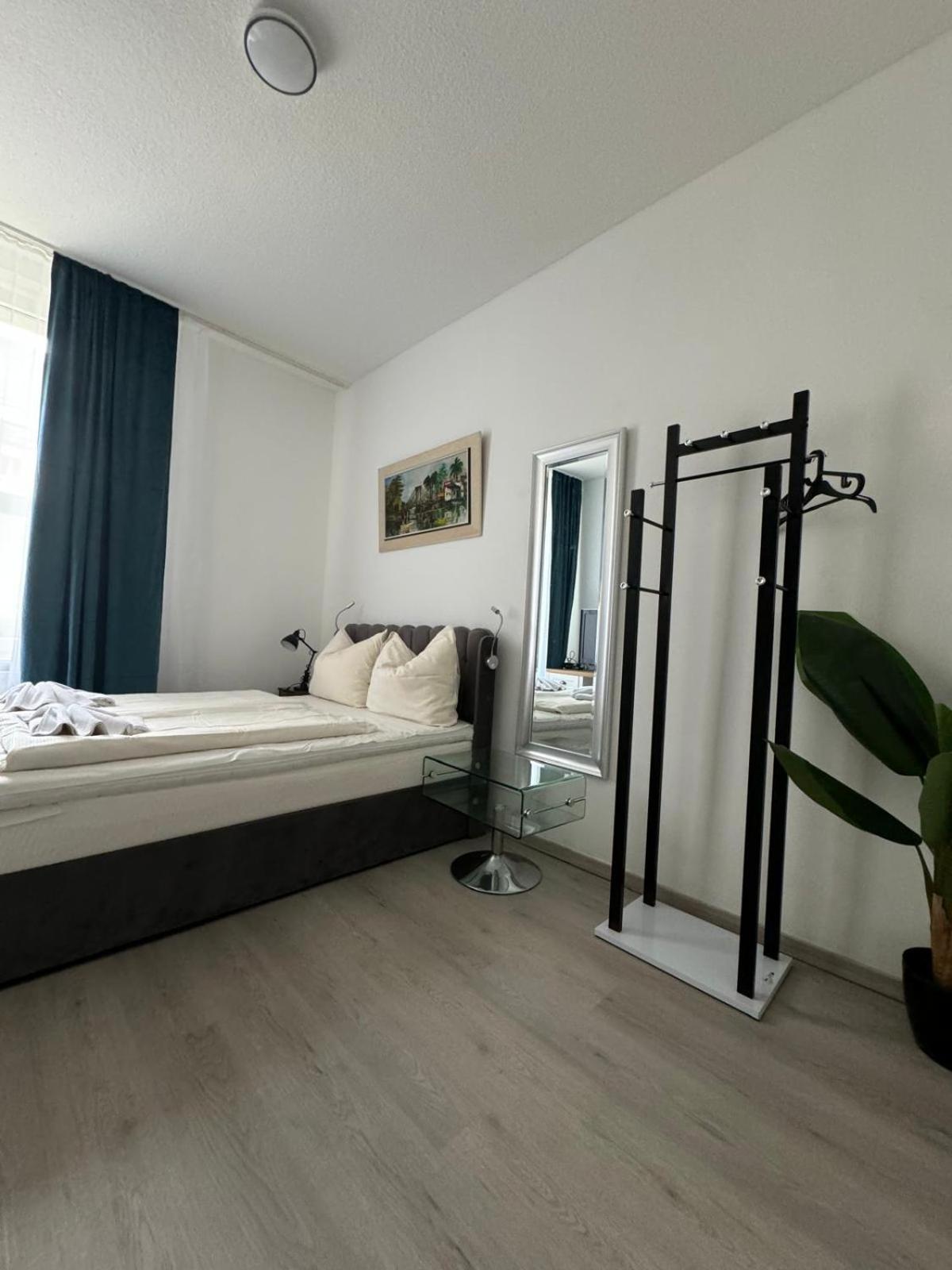 Hotel Drei Kronen Dortmund Bagian luar foto