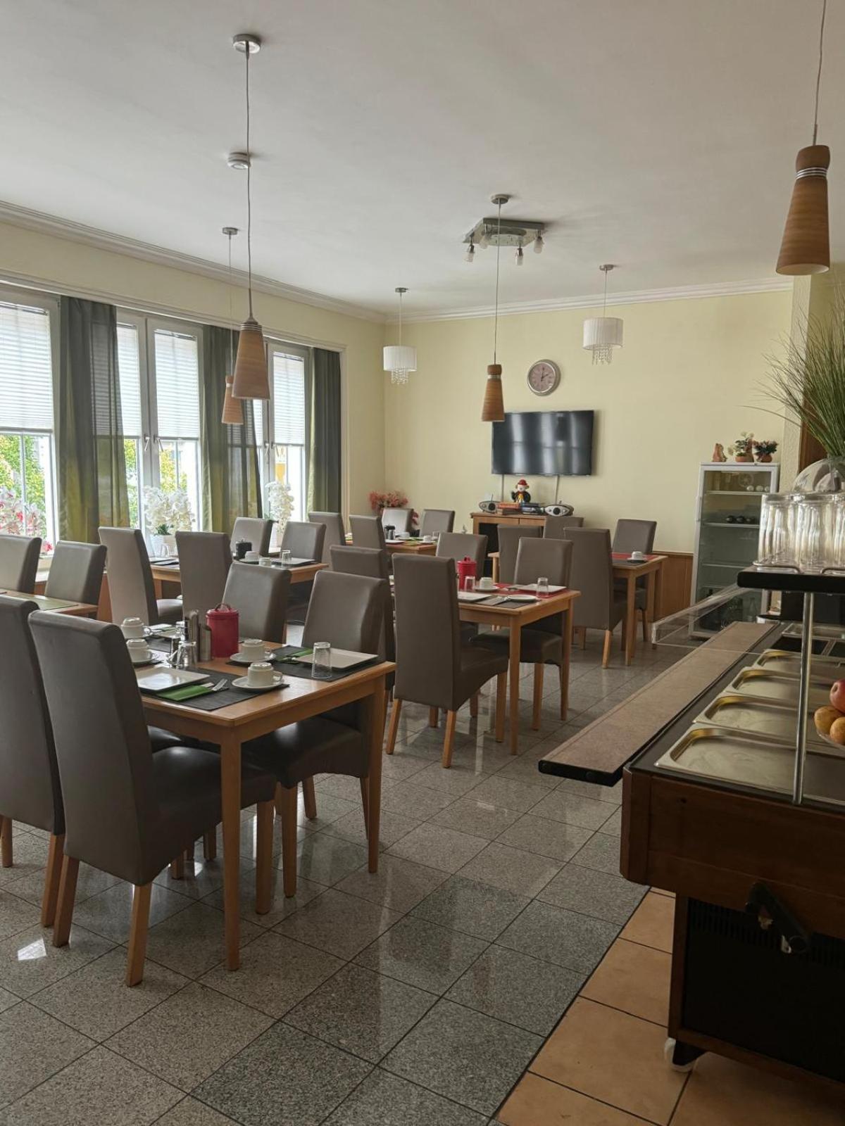 Hotel Drei Kronen Dortmund Bagian luar foto